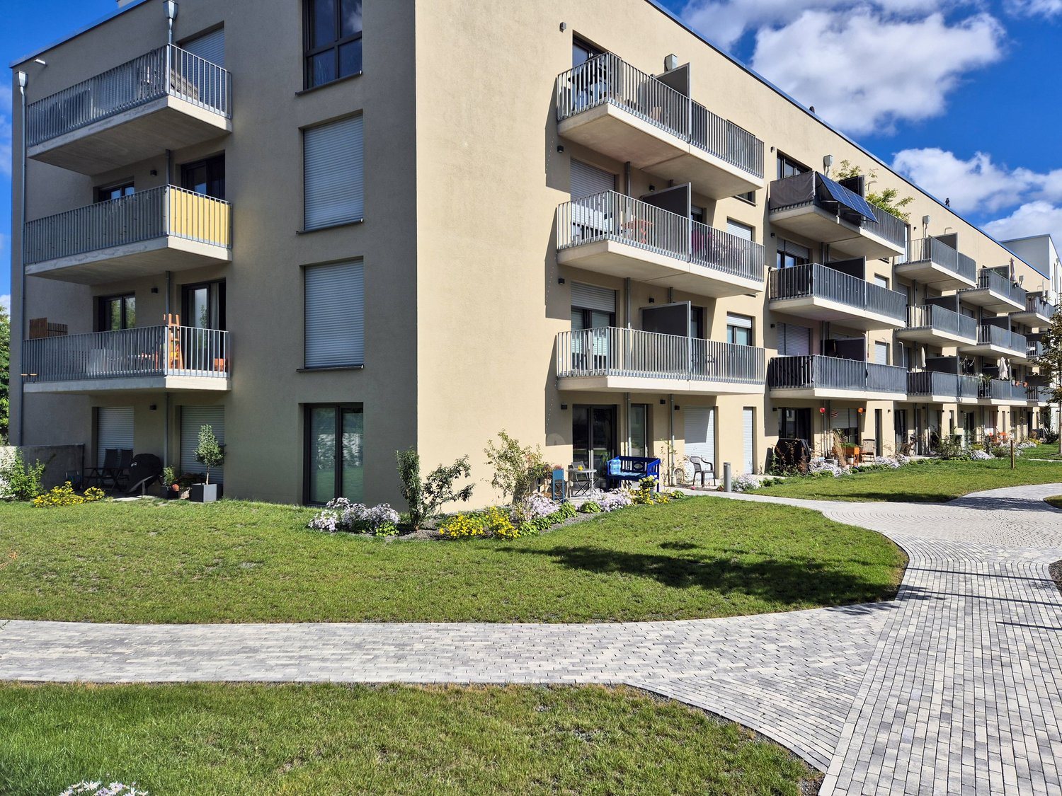Mönninghoff-Quartier Bochum – Geländer- und Balkonsysteme in Serienfertigung